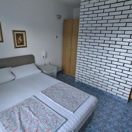 Apartments Vejo 코츌라 외부 사진