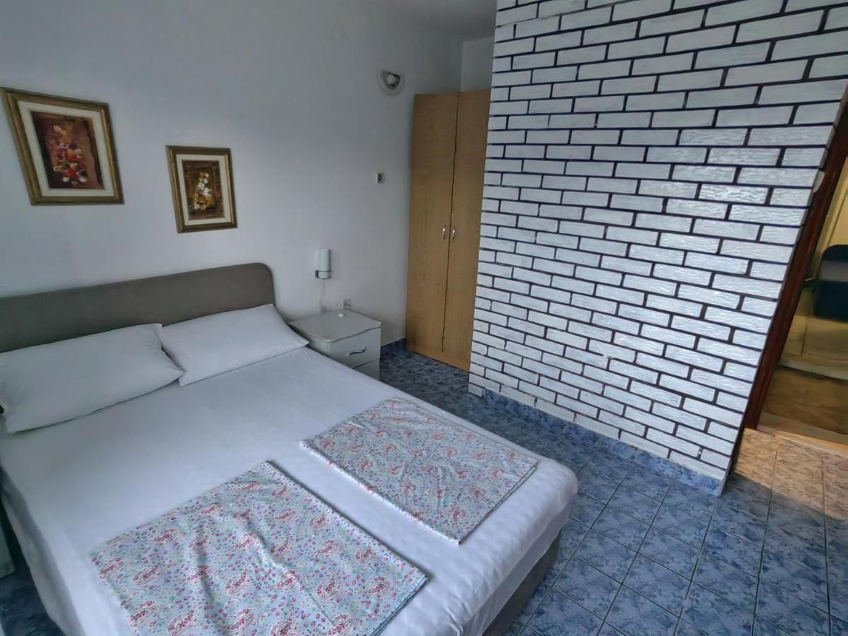 Apartments Vejo 코츌라 외부 사진